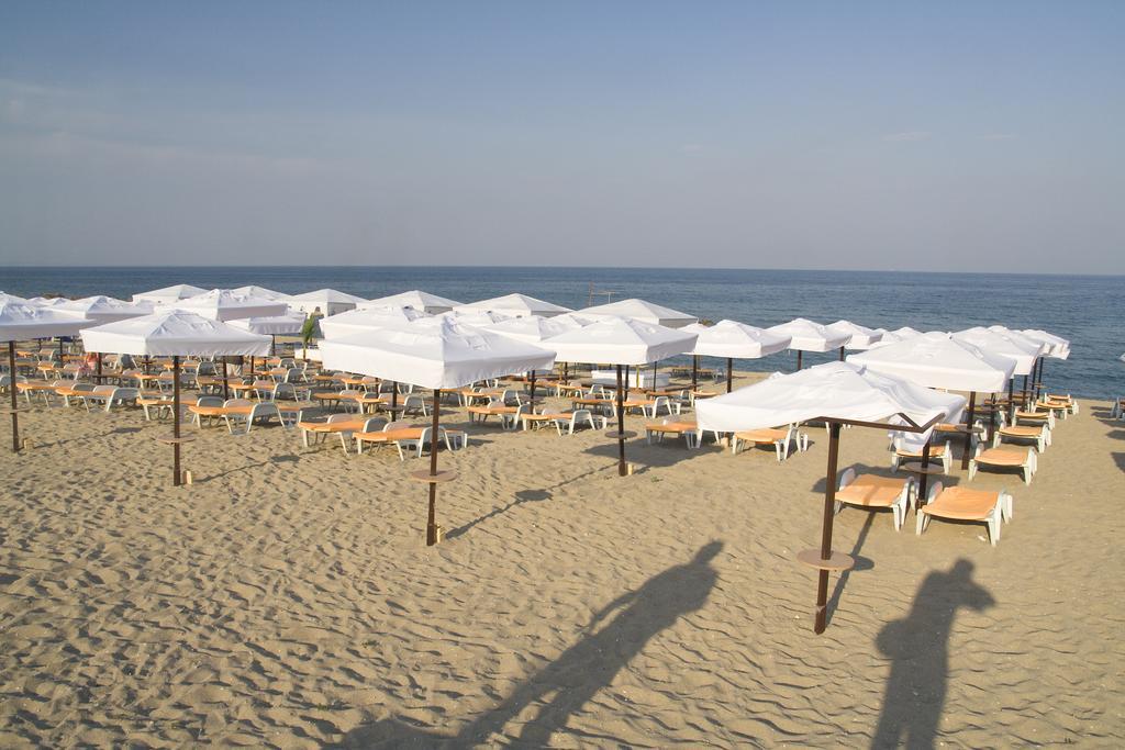 Bona Vita Hotel Golden Sands Exterior photo