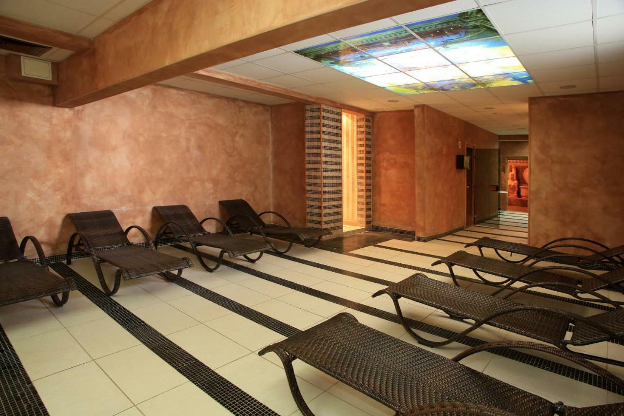 Bona Vita Hotel Golden Sands Exterior photo